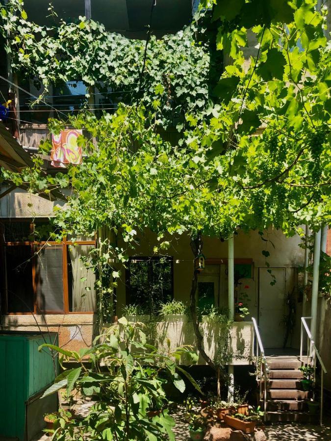 Old City Apartment Tbilisi Buitenkant foto