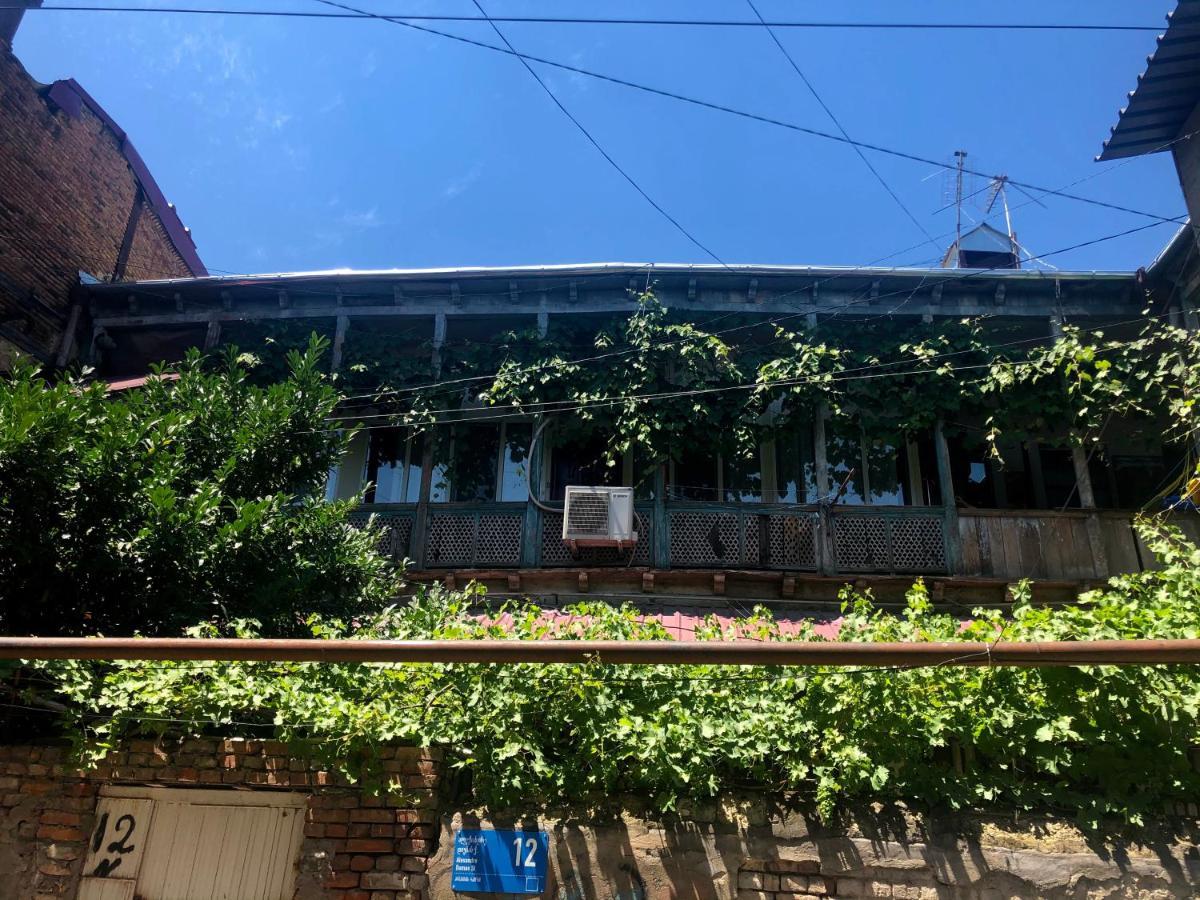 Old City Apartment Tbilisi Buitenkant foto